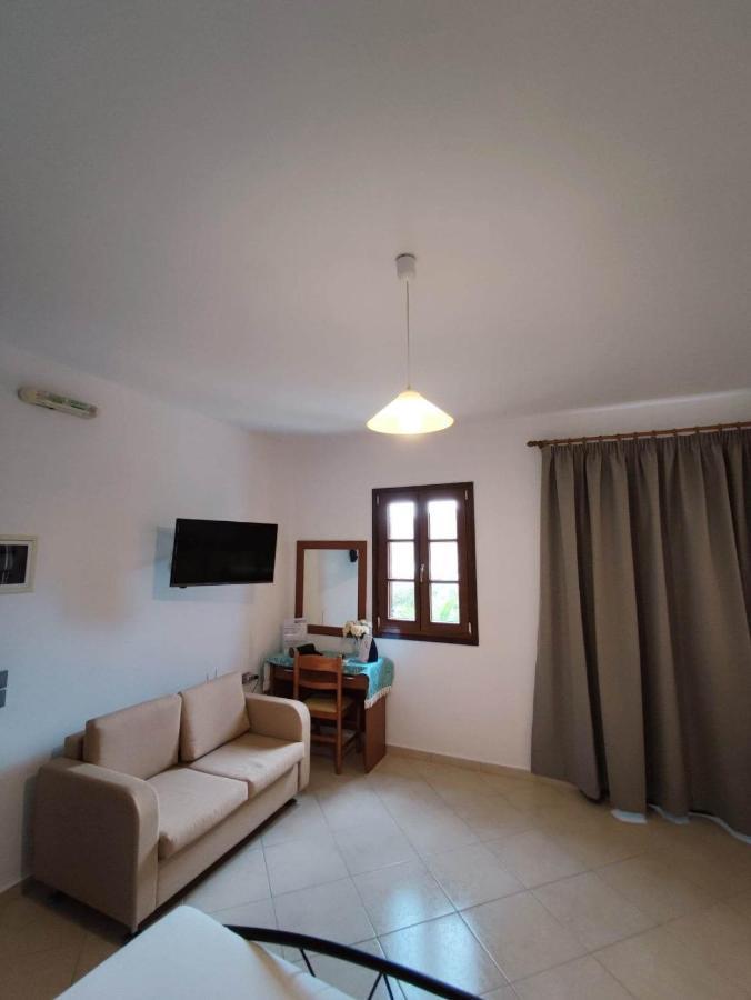 Tilos Fantasy Livadia  Bagian luar foto