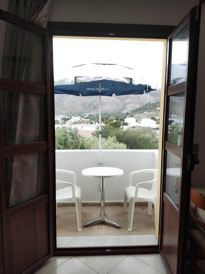 Tilos Fantasy Livadia  Bagian luar foto